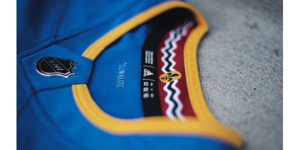St Louis Blues säsong ny tröja